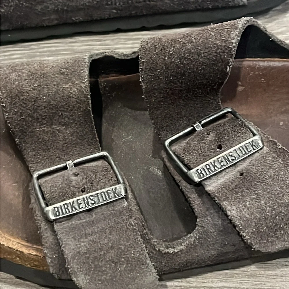 Birkenstock Women’s Dark Gray Suede Sandals size 37